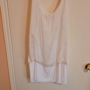 White Sleeveless Scoop Neck Sundress